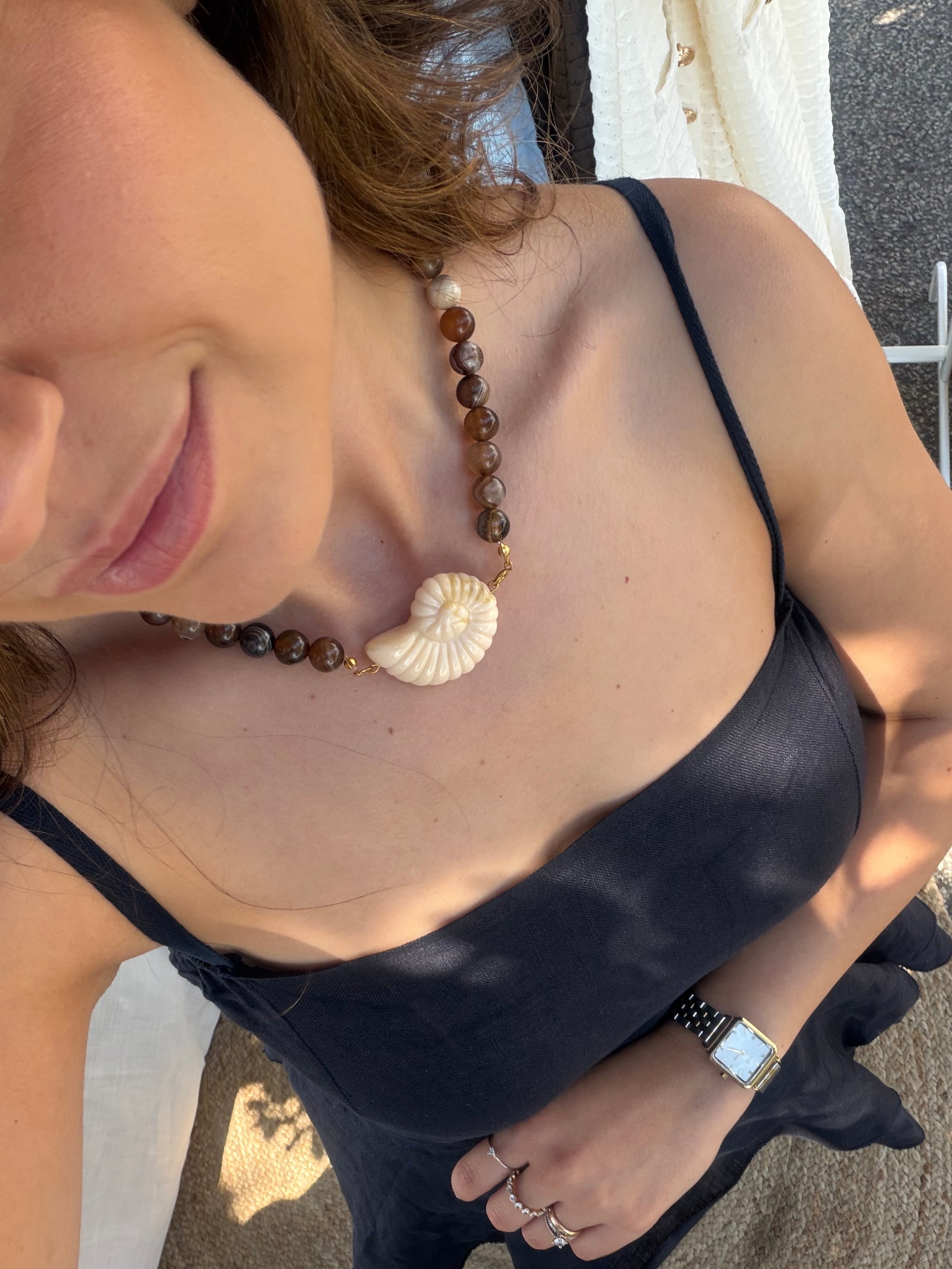 Colar Shell