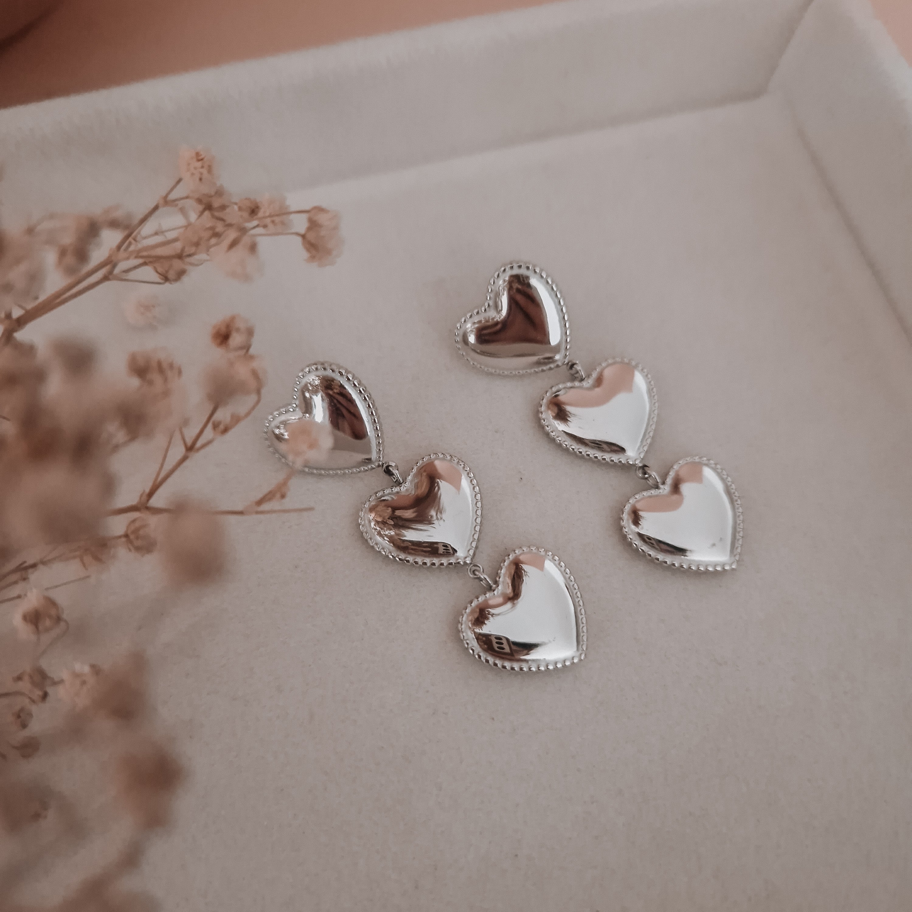 Brincos Triple Heart